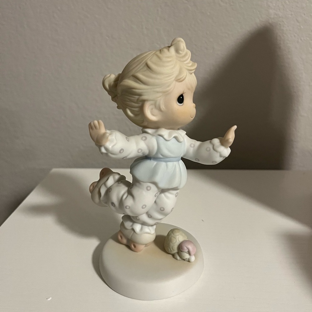 Precious Moments Happy Trip Playful Figurine